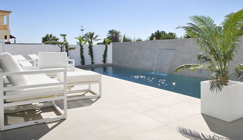 Casa Satya Guardamar Activa Investment piscina